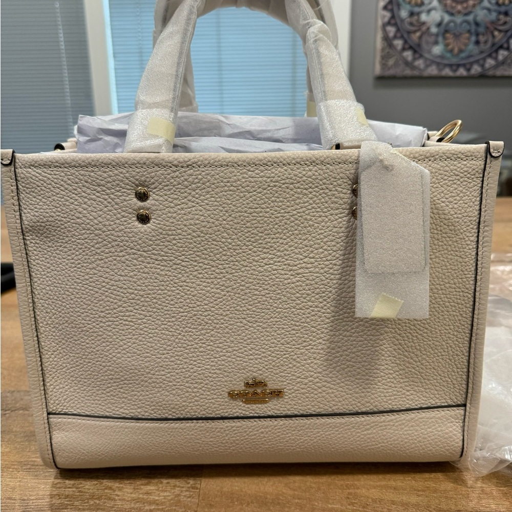 ***NWT Coach Dempsey Bag